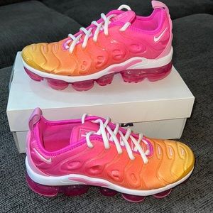 Nike air vapormax plus “summer sunset”